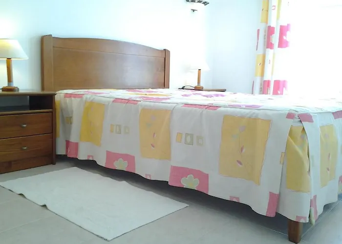 Solar Veiguinha 아파트호텔