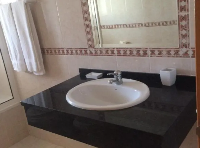 公寓式酒店 Solar Veiguinha 3*