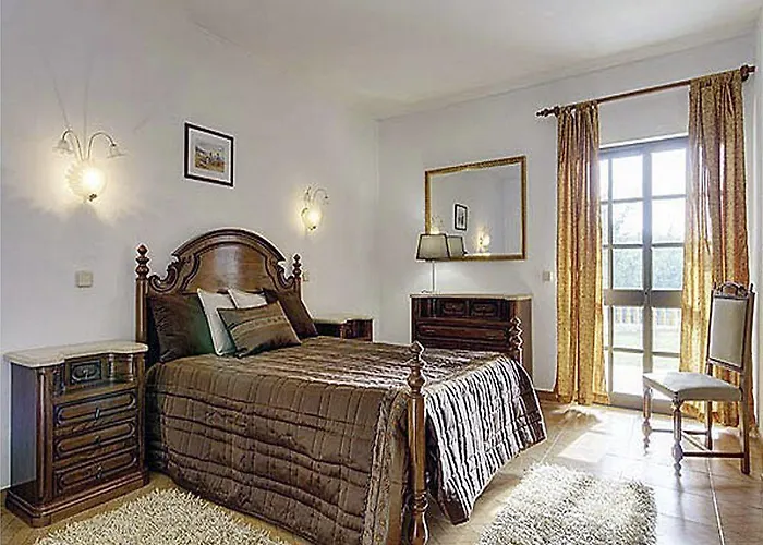 Solar Veiguinha 公寓式酒店 3*