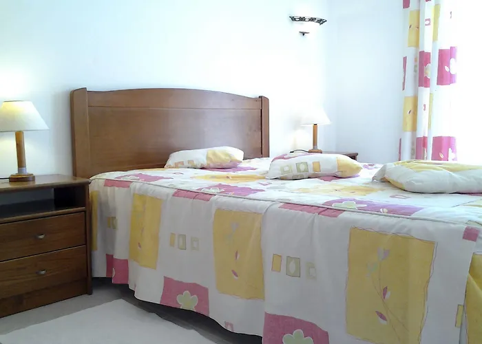 Apartahotel Solar Veiguinha 3*